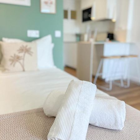 Cozy Studio With Sea Views Benalmadena Ngoại thất bức ảnh