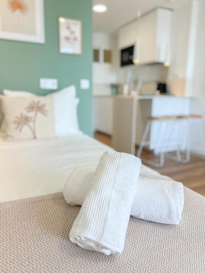 Cozy Studio With Sea Views Benalmadena Ngoại thất bức ảnh